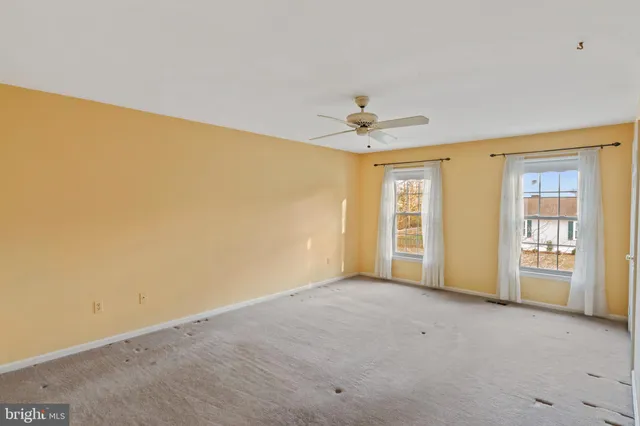 $950,000 | 3216 Nestlewood Drive, Oak Hill, VA 20171