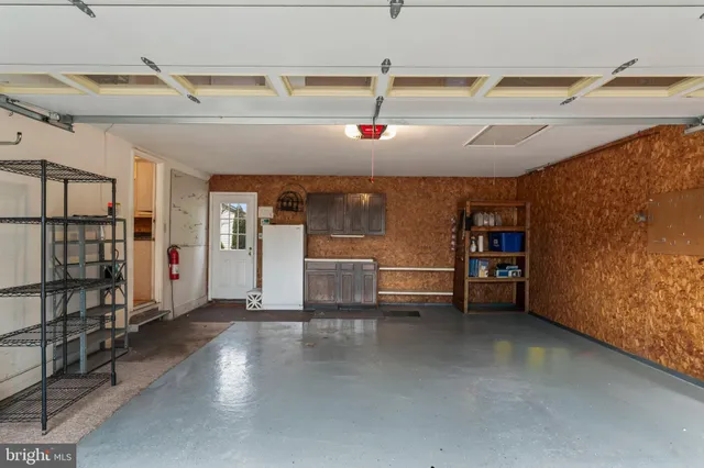 $950,000 | 3216 Nestlewood Drive, Oak Hill, VA 20171