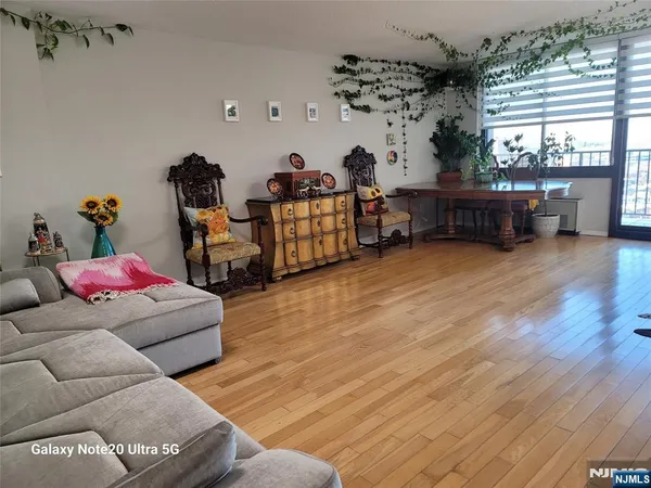 $576,000 | 200 Winston Drive, Unit 2017, Cliffside Park, NJ 07010