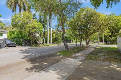 $515,000 | 1821 Jefferson Avenue, Unit 306, Miami Beach, FL 33139