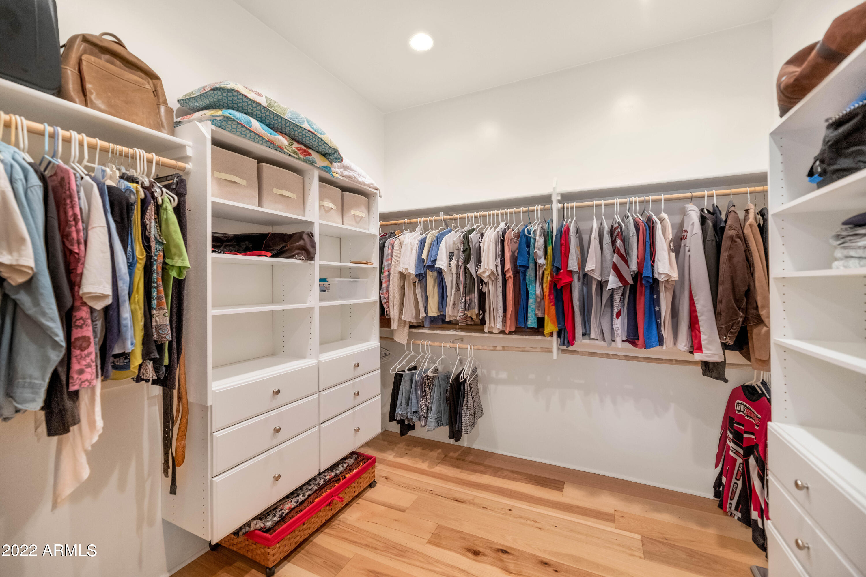 3103 West Joy Ranch Road Phoenix, AZ 85086 - Photo 40 of 52 Master closet.