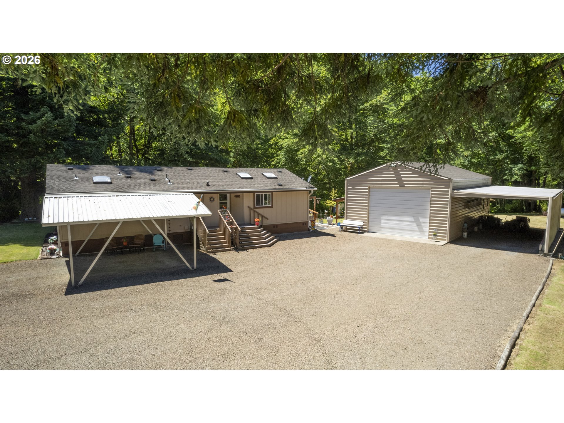 12290 Highway 126 Mapleton, OR 97453 - Photo 3 of 43