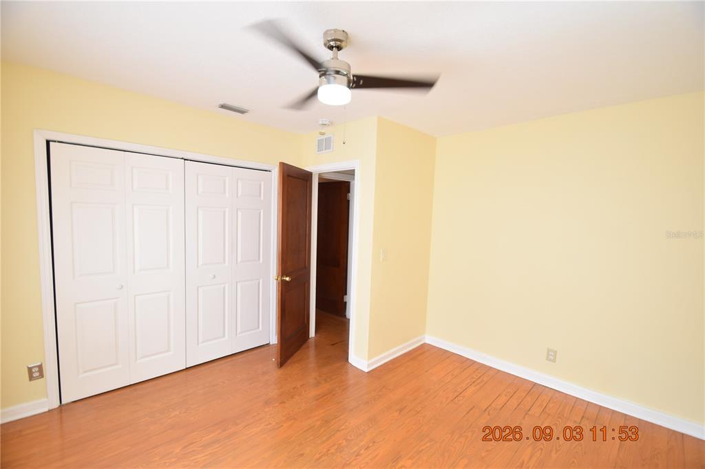 906 7th Avenue Southwest, Unit RIGHT Largo, FL 33770 - Photo 29 of 41 Gallery Image 29