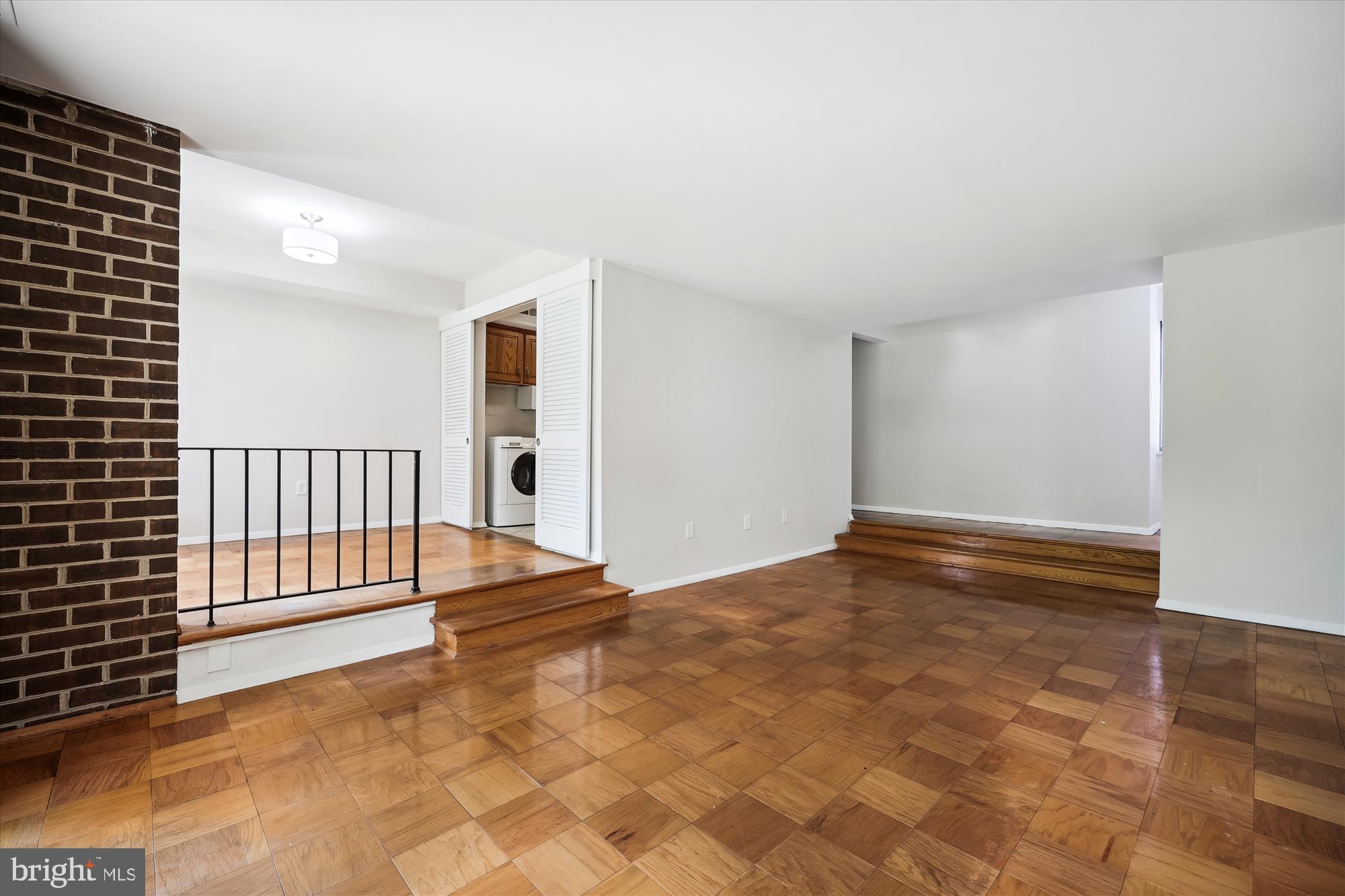 2113 Walsh View Terrace, Unit 9101 Silver Spring, MD 20902 - Photo 5 of 41 Living Room