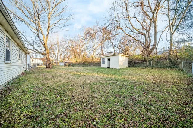 $1,700 | 312 West Schell Street, Gallatin, TN 37066