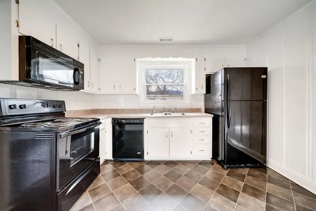 $1,700 | 312 West Schell Street, Gallatin, TN 37066