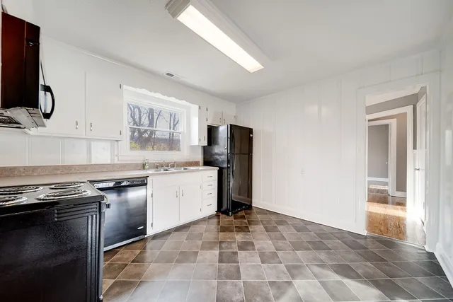 $1,700 | 312 West Schell Street, Gallatin, TN 37066