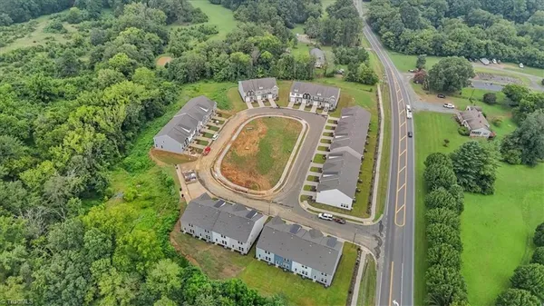$259,900 | 2118 Willow Gln Drive, Graham, NC 27253