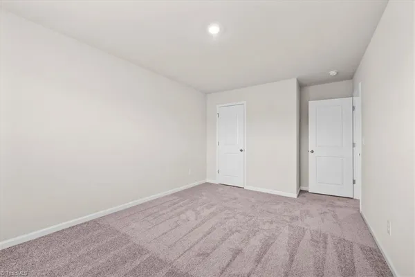 $259,900 | 2118 Willow Gln Drive, Graham, NC 27253