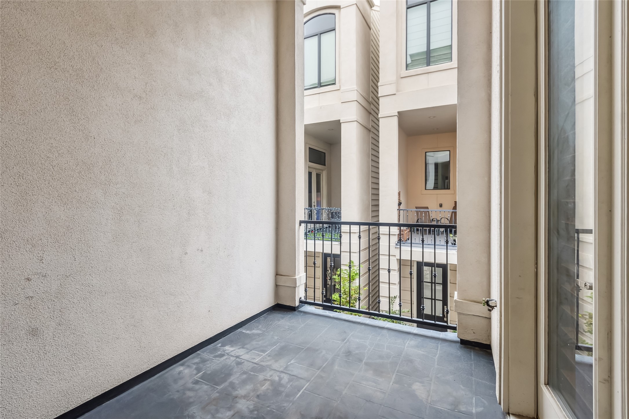 5729 Larkin Street, Unit A Houston, TX 77007 - Photo 8 of 23