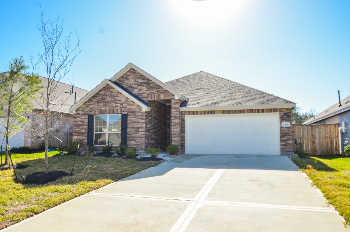 3106 Stonebriar Court Conroe, TX 77301 - Photo 2 of 32