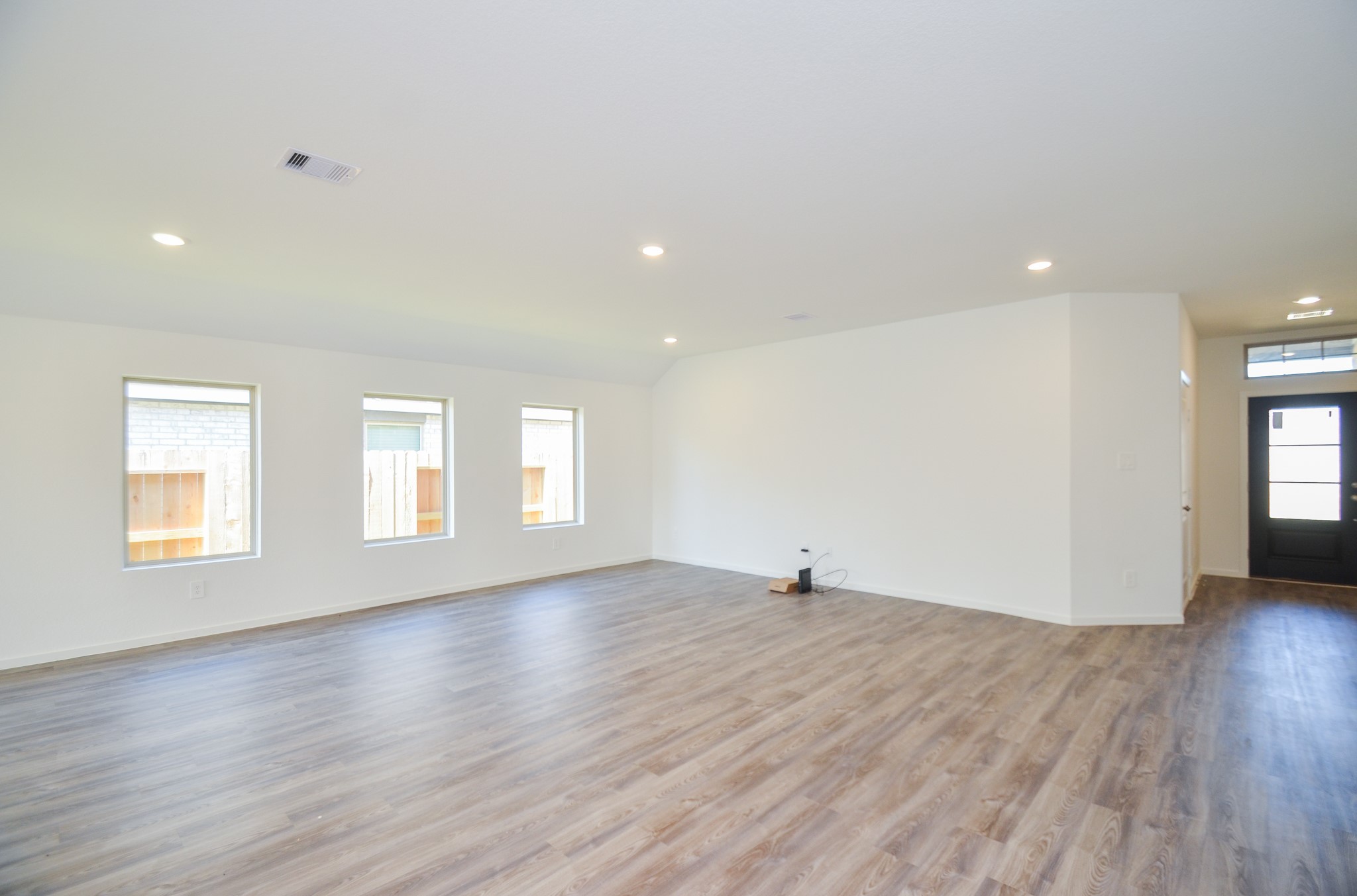 3106 Stonebriar Court Conroe, TX 77301 - Photo 23 of 32