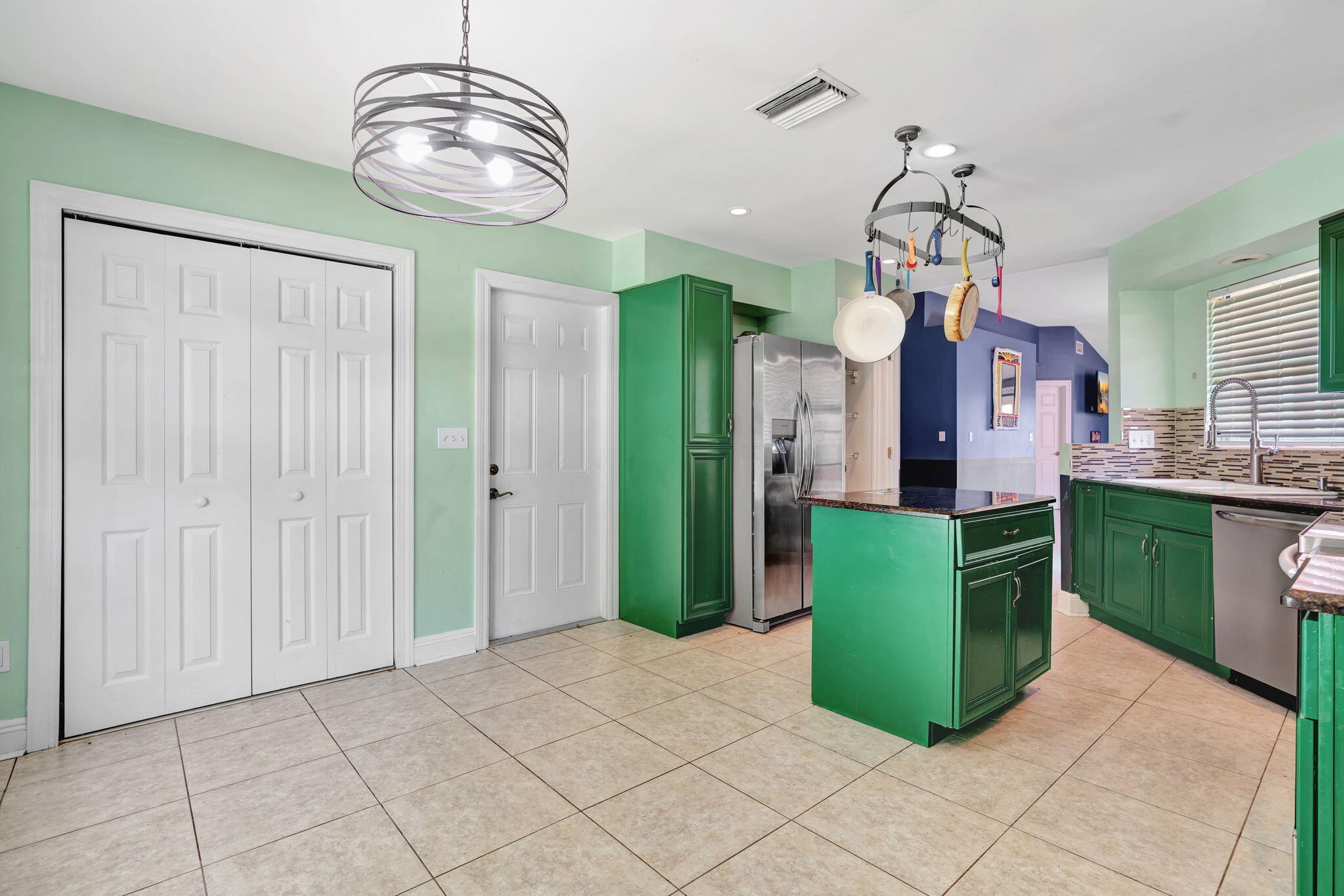 1225 Arapaho Street Jupiter, FL 33458 - Photo 14 of 32 15-web-or-mls-_MLP0367