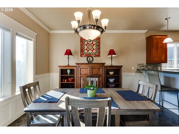 $609,000 | 90 Daniel Drive, Eugene, OR 97404