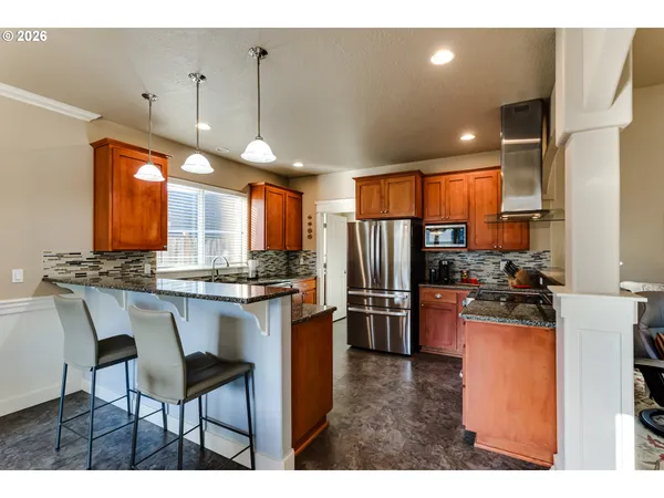 $609,000 | 90 Daniel Drive, Eugene, OR 97404