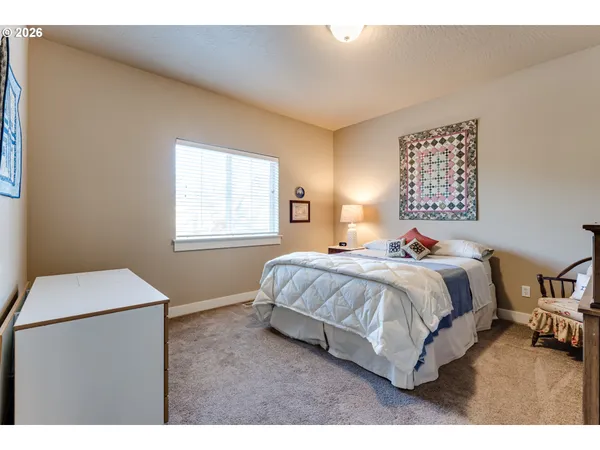 $609,000 | 90 Daniel Drive, Eugene, OR 97404