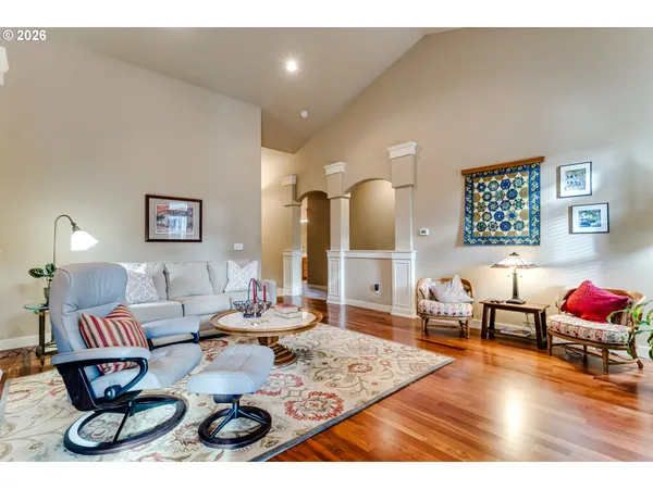 $609,000 | 90 Daniel Drive, Eugene, OR 97404