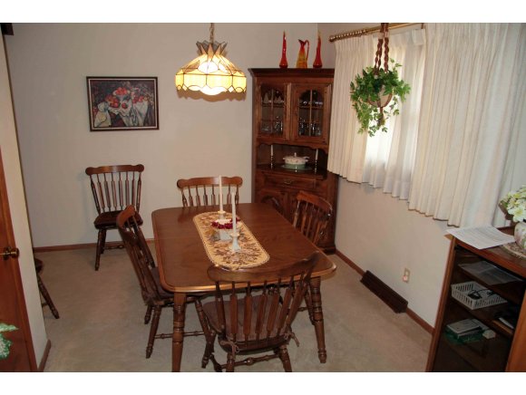 3720 Gates Road Vestal, NY 13850 - Photo 13 of 24