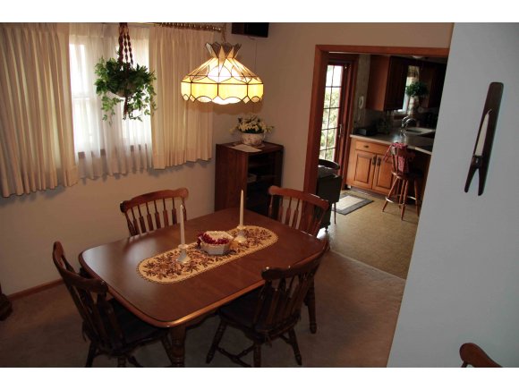 3720 Gates Road Vestal, NY 13850 - Photo 6 of 24