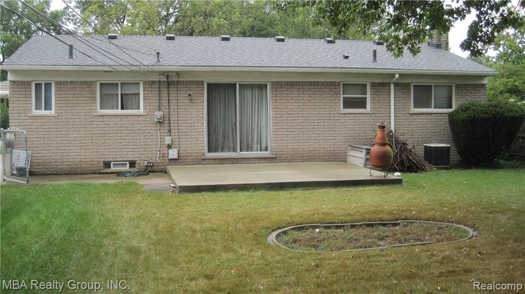 15945 Allen Road Southgate, MI 48195 - Photo 9 of 33