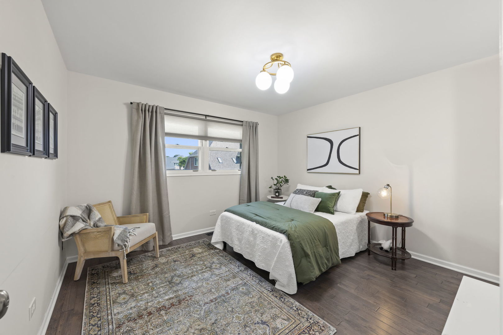 8937 Tara Hill Road Darien, IL 60561 - Photo 15 of 24 a bedroom with a bed and a window