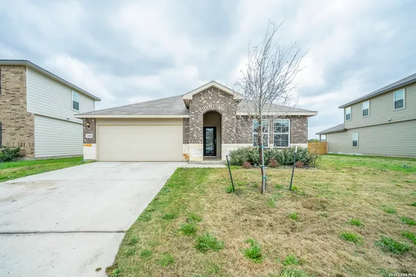 $2,550 | 14638 Pearl Flats, San Antonio, TX 78253