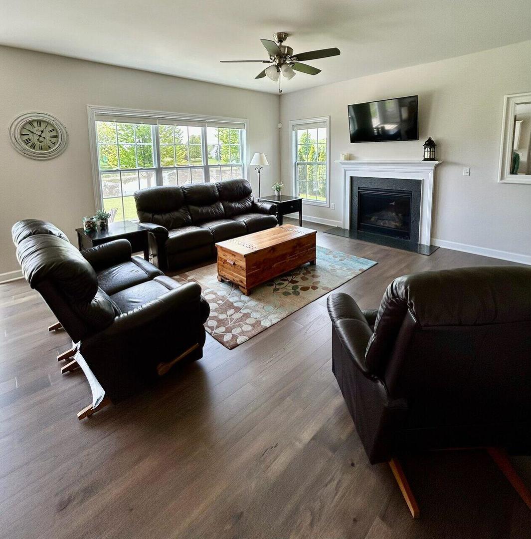 1109 Nottingham Road Sycamore, IL 60178 - Photo 6 of 27