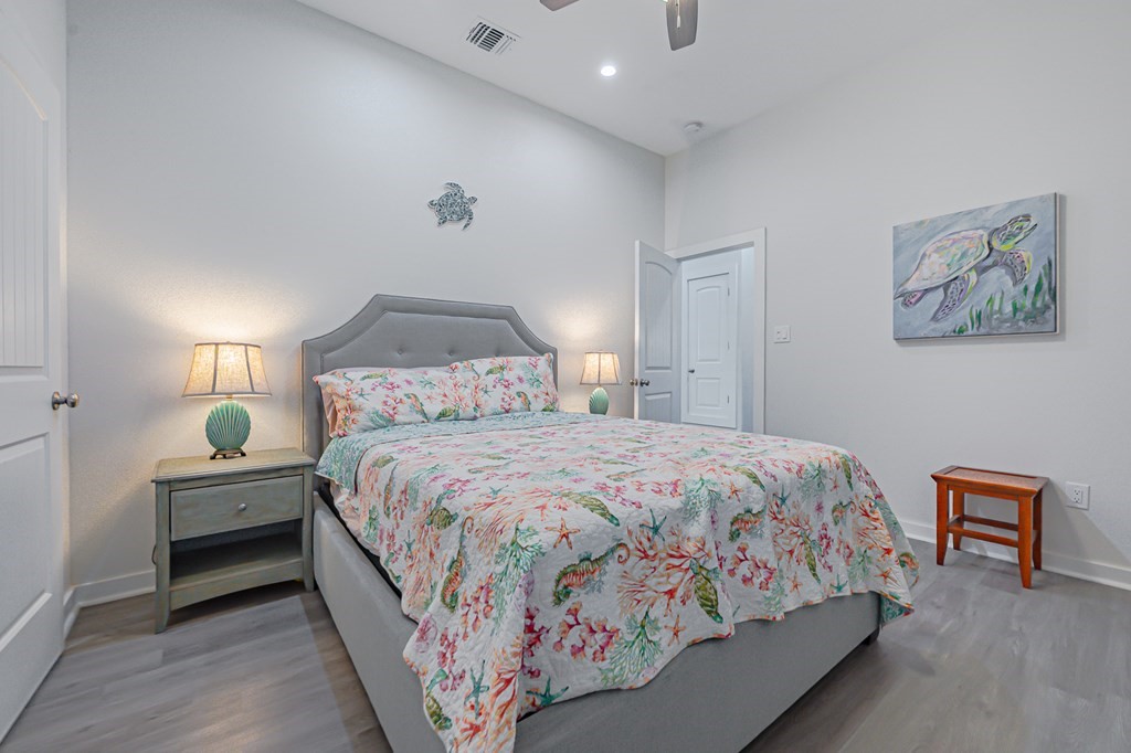 11 Bayview Loop Rockport, TX 78382 - Photo 32 of 40