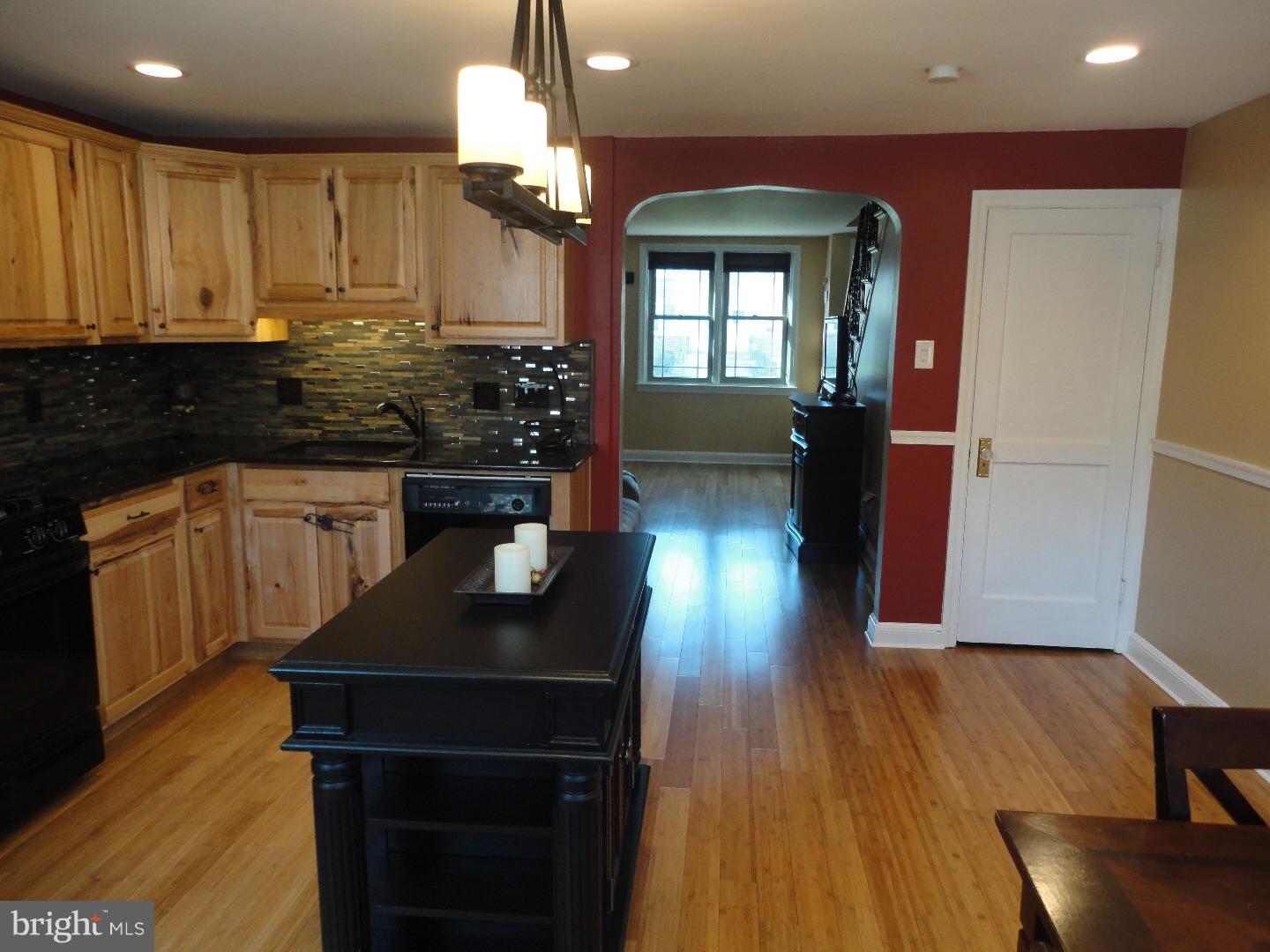 132 Academy Road Clifton Heights, PA 19018 - Photo 11 of 25 Gallery Image 11
