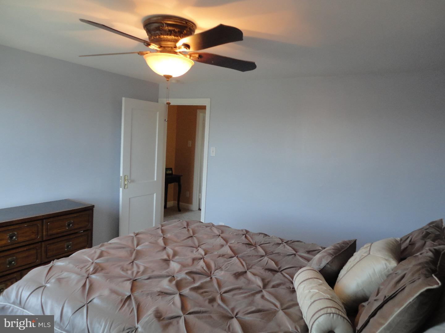 132 Academy Road Clifton Heights, PA 19018 - Photo 14 of 25 Bedroom - Main