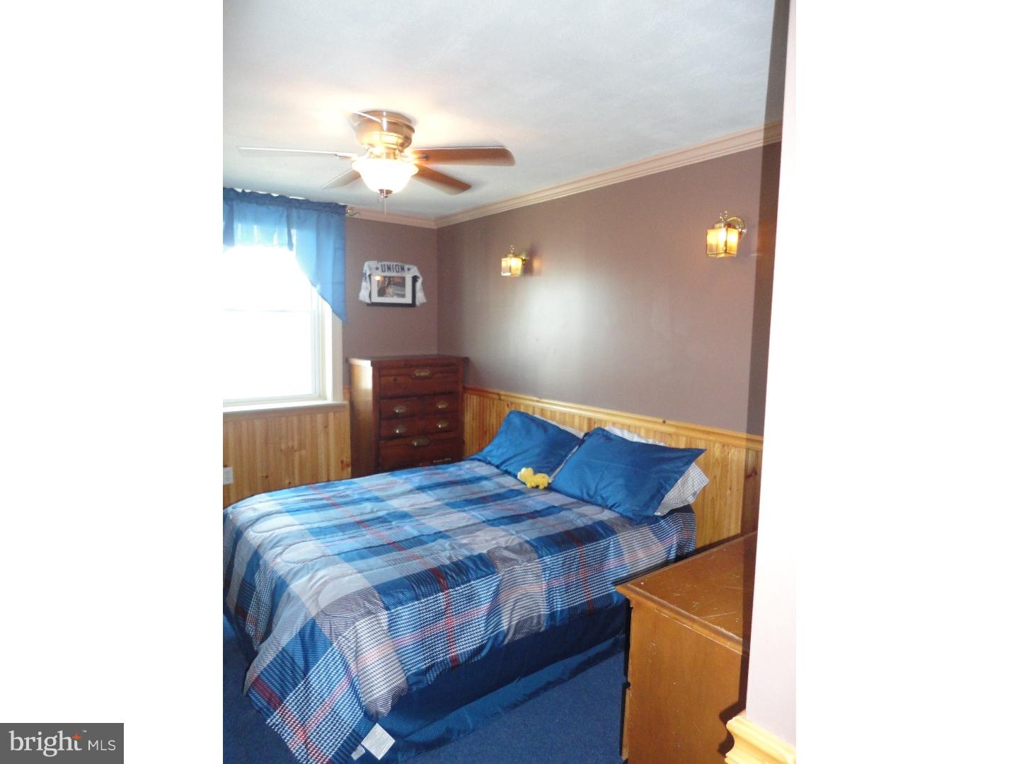 132 Academy Road Clifton Heights, PA 19018 - Photo 15 of 25 Bedroom 2
