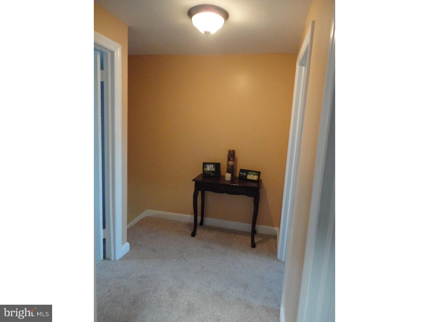 132 Academy Road Clifton Heights, PA 19018 - Photo 19 of 25 Hallway