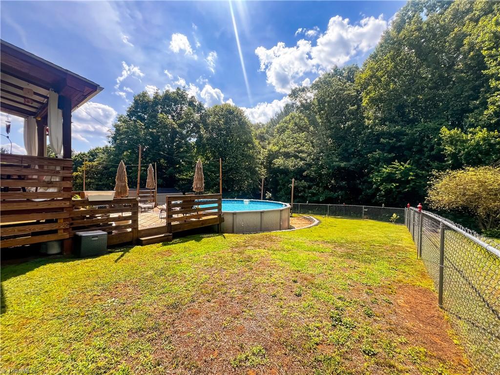 146 South Bridgewater Road Mount Airy, NC 27030 - Photo 29 of 31