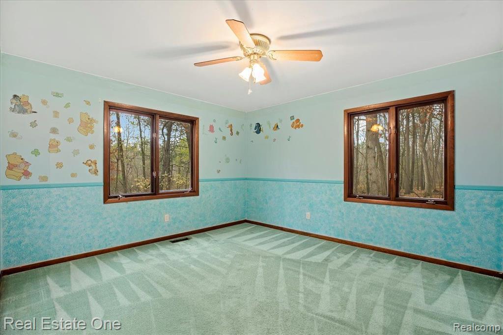2825 Stanton Road Lake Orion, MI 48362 - Photo 27 of 32
