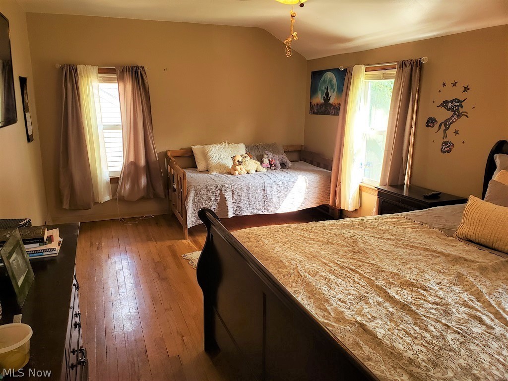 1396 Grantleigh Road Cleveland, OH 44121 - Photo 22 of 27 Gallery Image 22