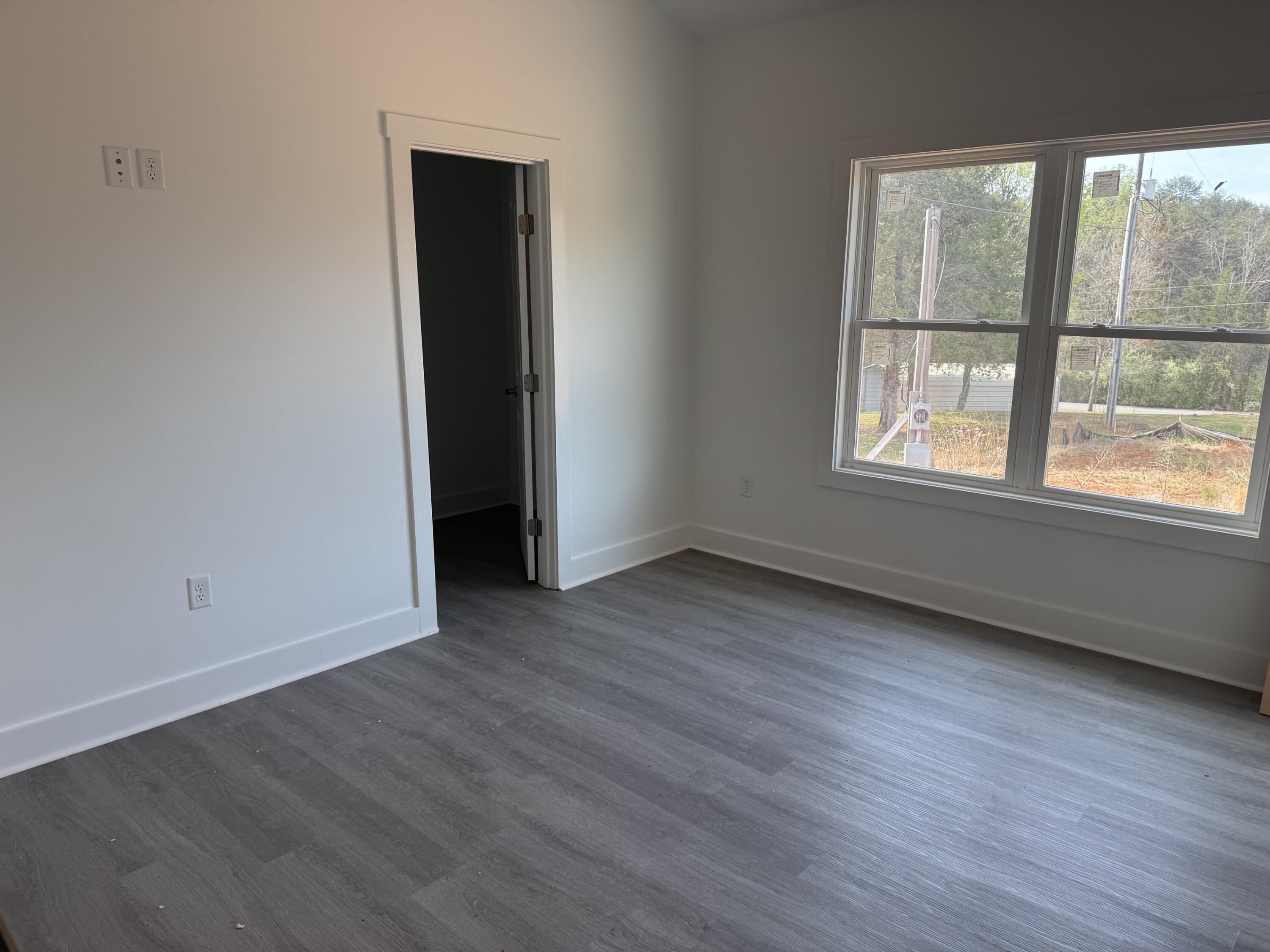 6496 Scruggs Road Moneta, VA 24121 - Photo 12 of 21 IMG_3375