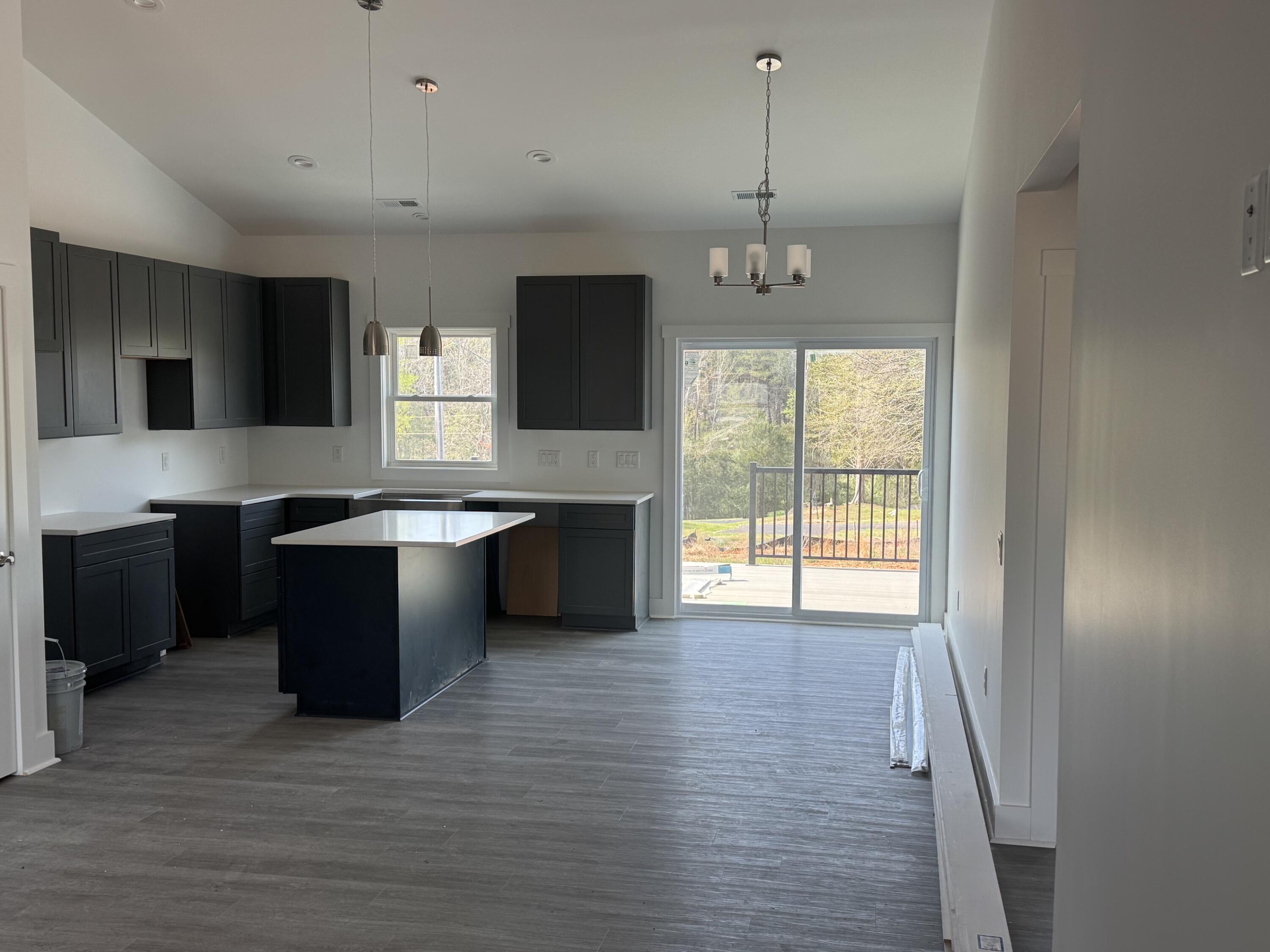 6496 Scruggs Road Moneta, VA 24121 - Photo 4 of 21 IMG_3368