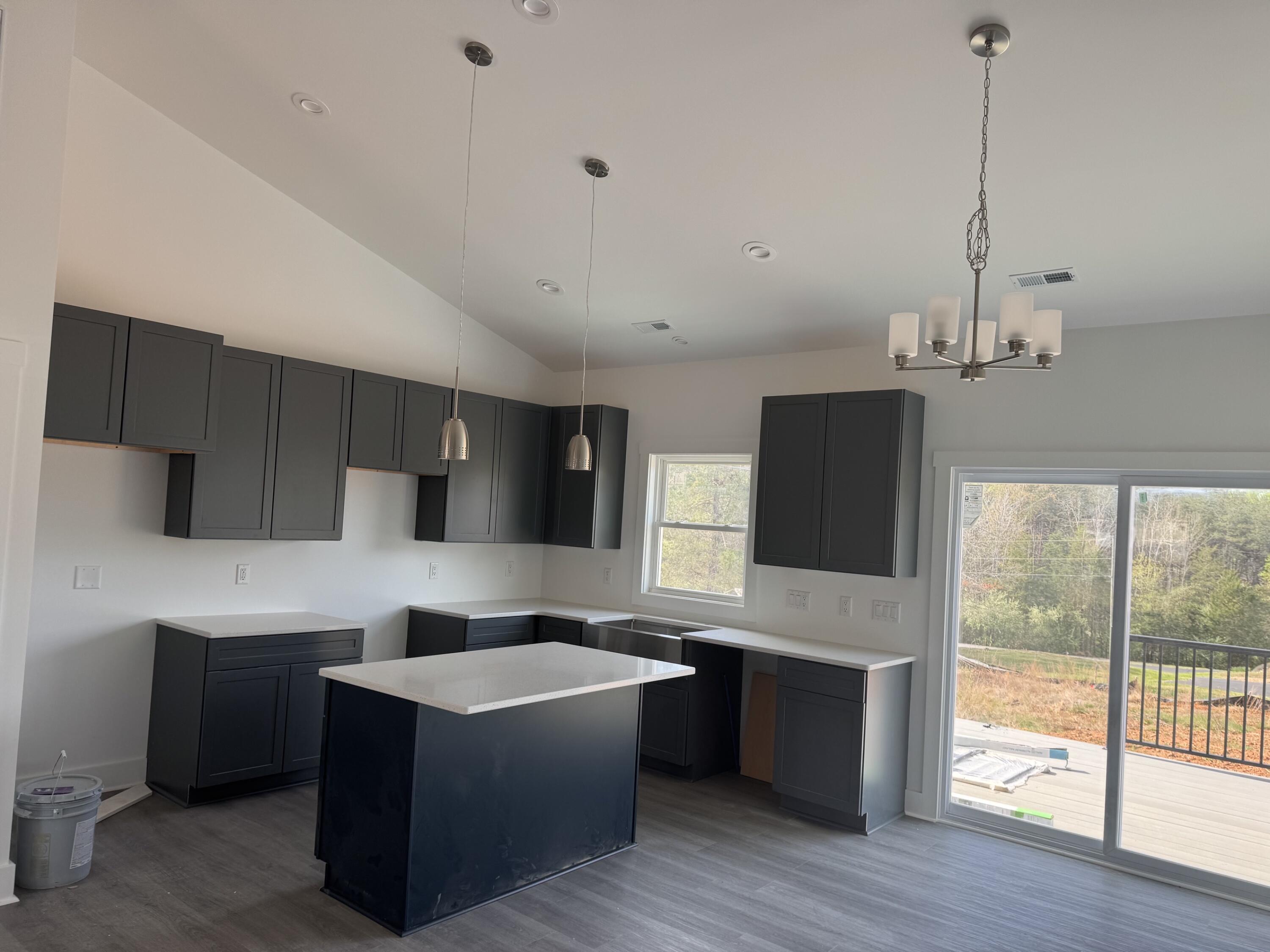6496 Scruggs Road Moneta, VA 24121 - Photo 5 of 21 IMG_3373