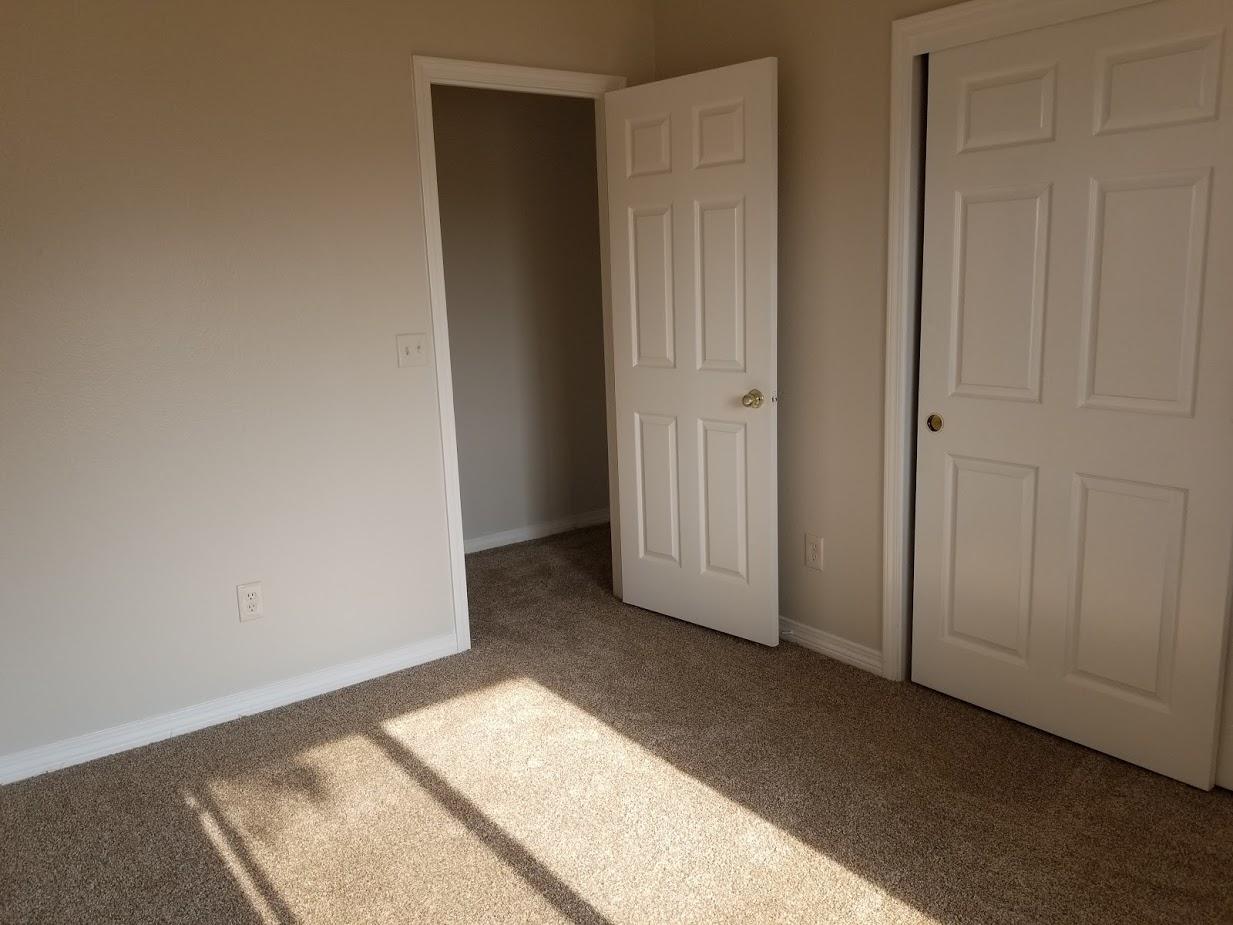 23135 Kindlespire Road Proberta, CA 96078 - Photo 17 of 33 a view of a room with an empty space
