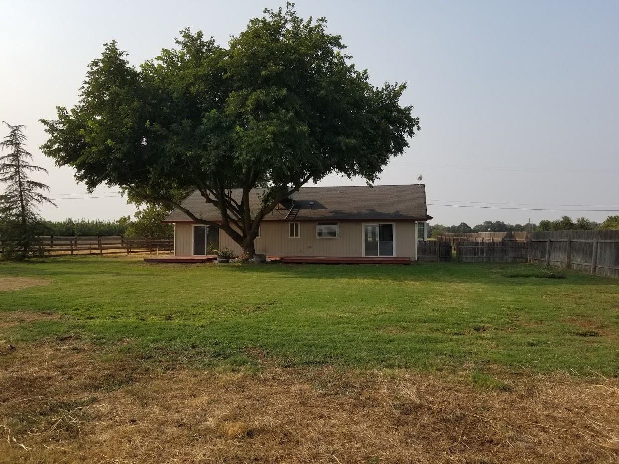 23135 Kindlespire Road Proberta, CA 96078 - Photo 23 of 33 a view of a house with a yard