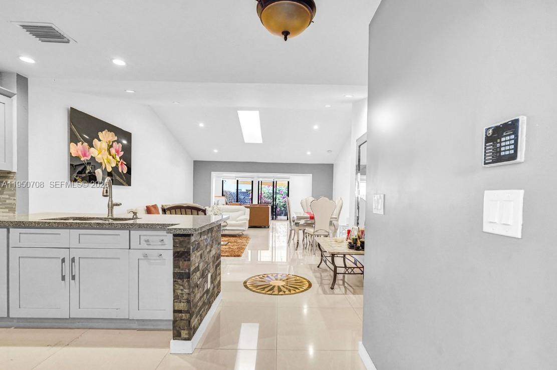 8446 Southwest 114th Place Miami, FL 33173 - Photo 31 of 64