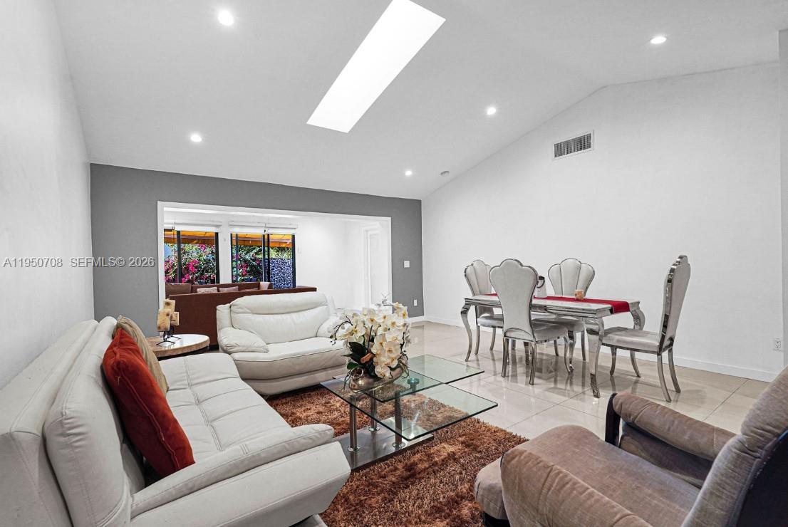 8446 Southwest 114th Place Miami, FL 33173 - Photo 38 of 64