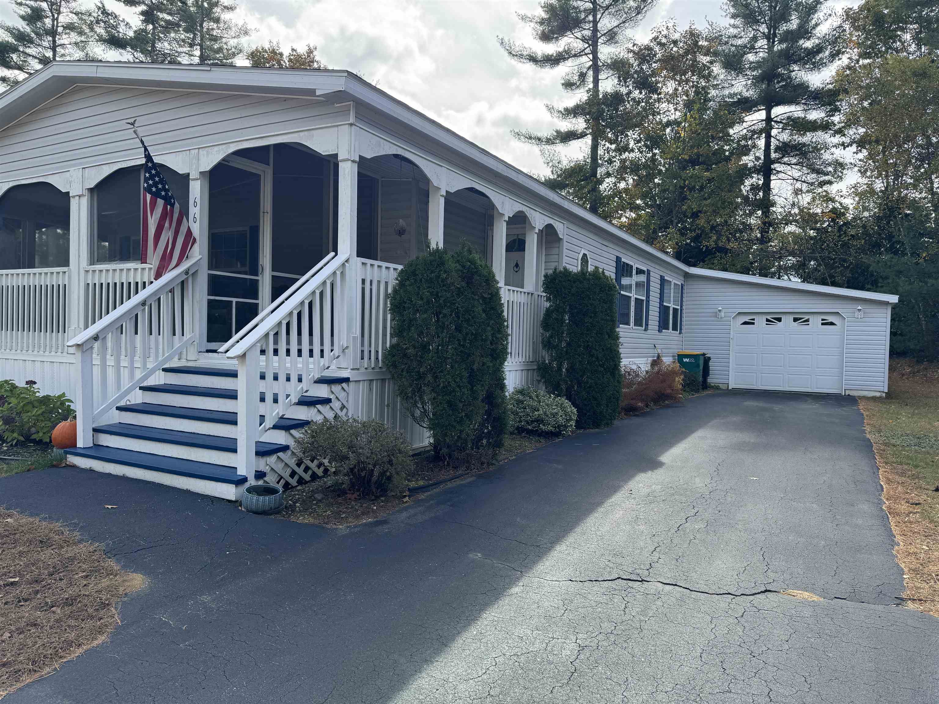 66 Temple Drive Rochester, NH 03868 - Photo 2 of 35