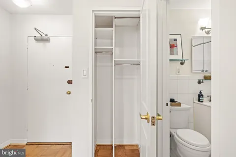 $210,000 | 3000 Spout Run Parkway, Unit D405, Arlington, VA 22201