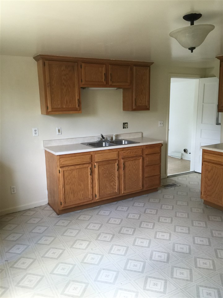 57675 Oakside Road Mishawaka, IN 46544 - Photo 16 of 26 Gallery Image 16