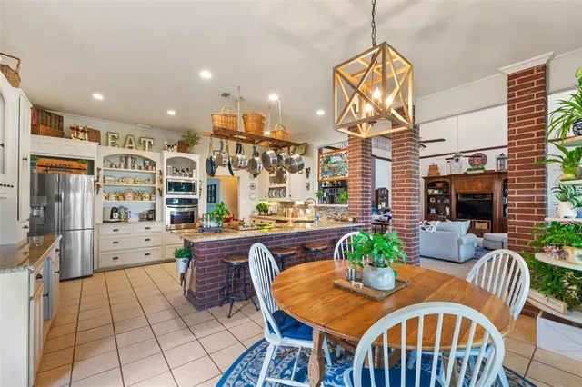 $1,200,000 | 1674 Cuba Road, Bridgeport, TX 76426