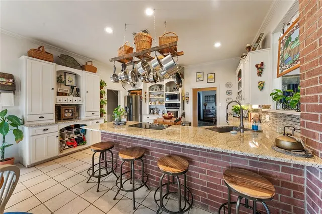 $1,200,000 | 1674 Cuba Road, Bridgeport, TX 76426