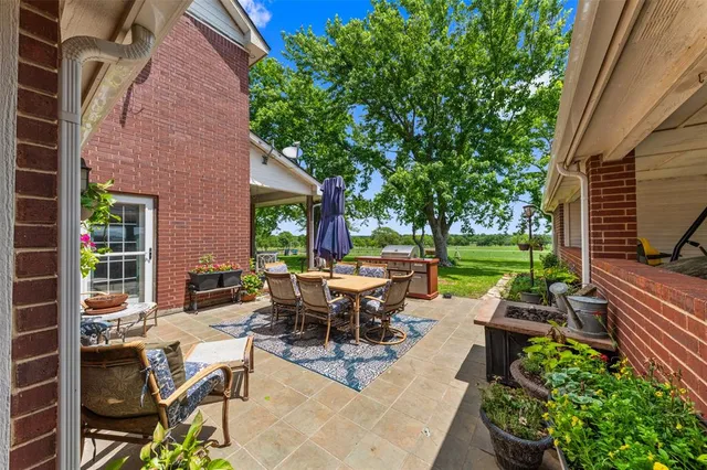 $1,200,000 | 1674 Cuba Road, Bridgeport, TX 76426