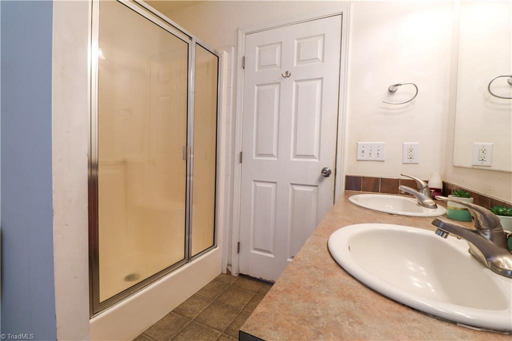 325 Nell Road Madison, NC 27025 - Photo 12 of 28 Gallery Image 12