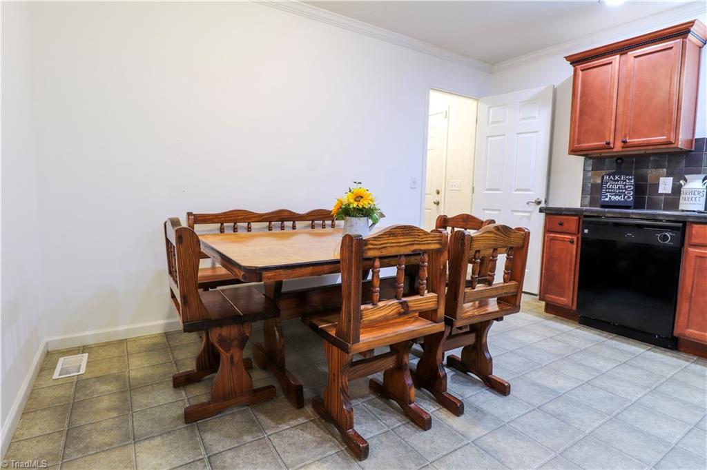 325 Nell Road Madison, NC 27025 - Photo 13 of 28 Gallery Image 13